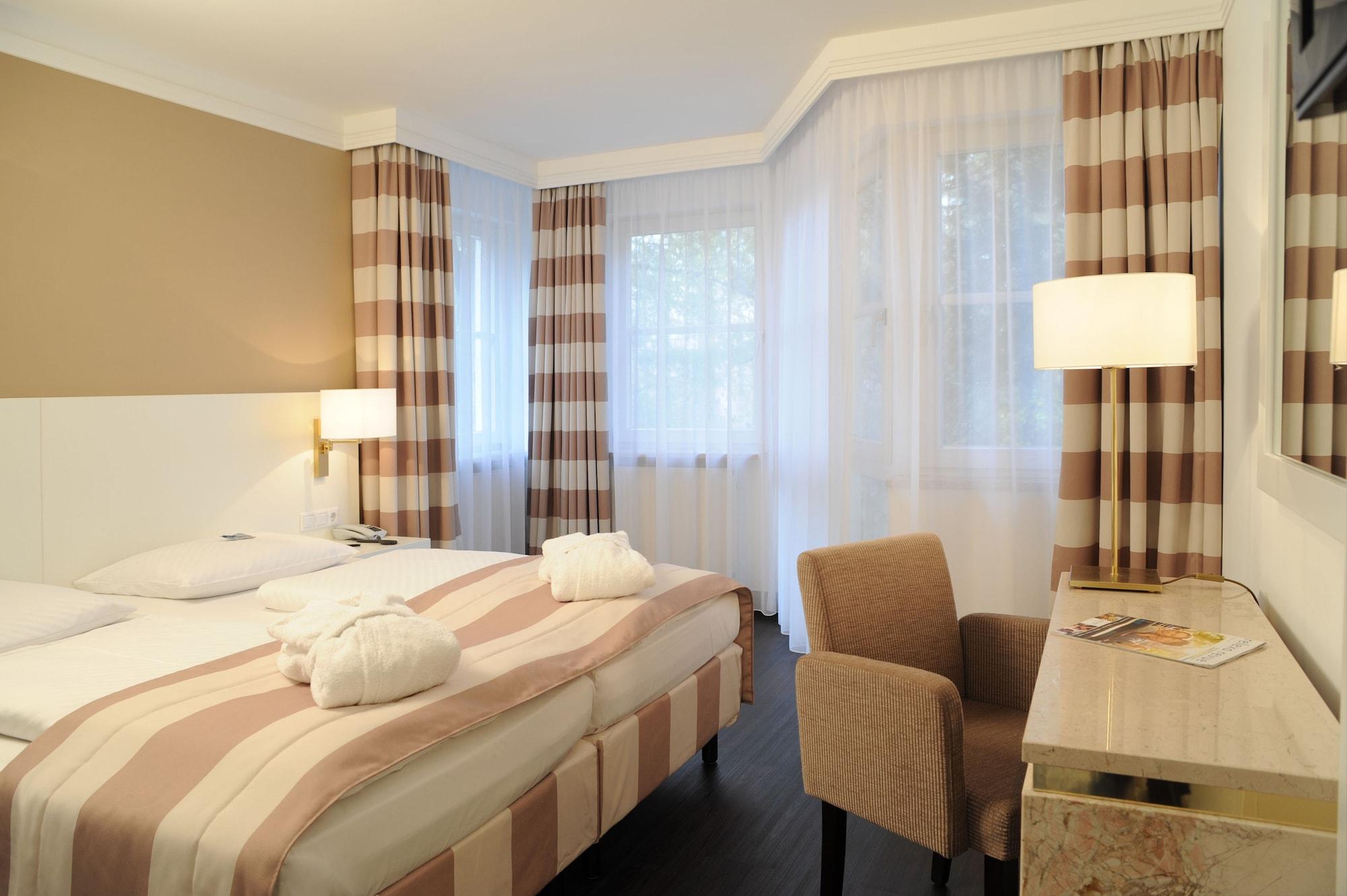 Relexa Waldhotel Schatten Στουτγκάρδη Εξωτερικό φωτογραφία
