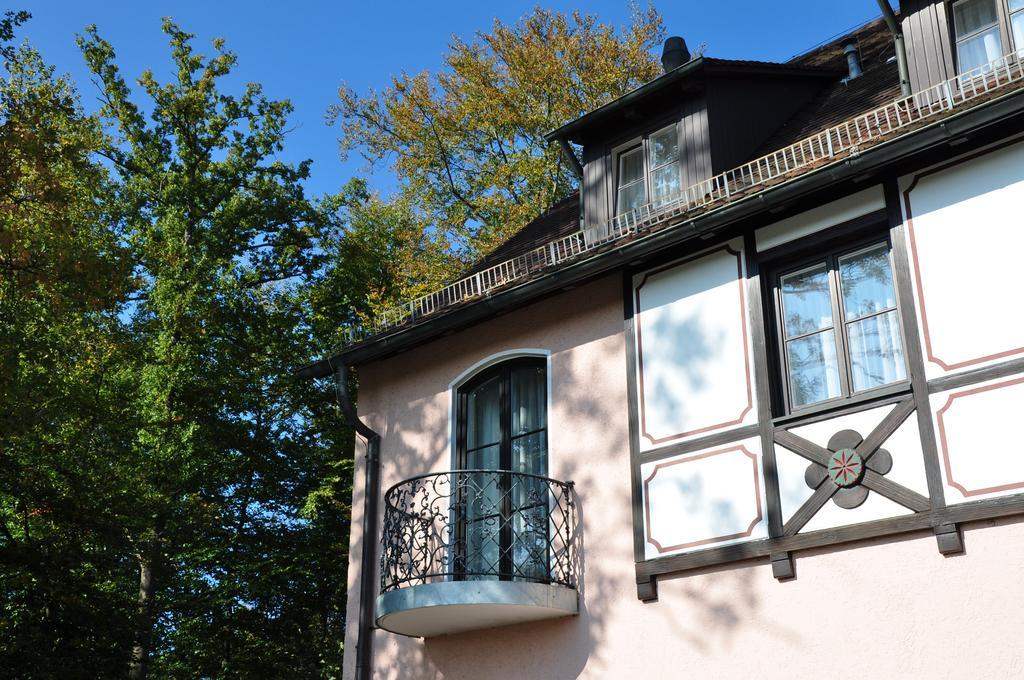 Relexa Waldhotel Schatten Στουτγκάρδη Εξωτερικό φωτογραφία